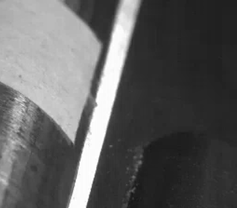 Creping blade in action